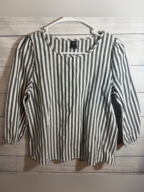 Emery Rose Black & White Vertical Stripe Blouse